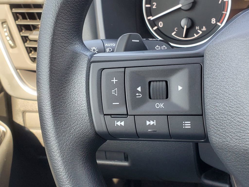 New 2026 Nissan Rogue S image 14