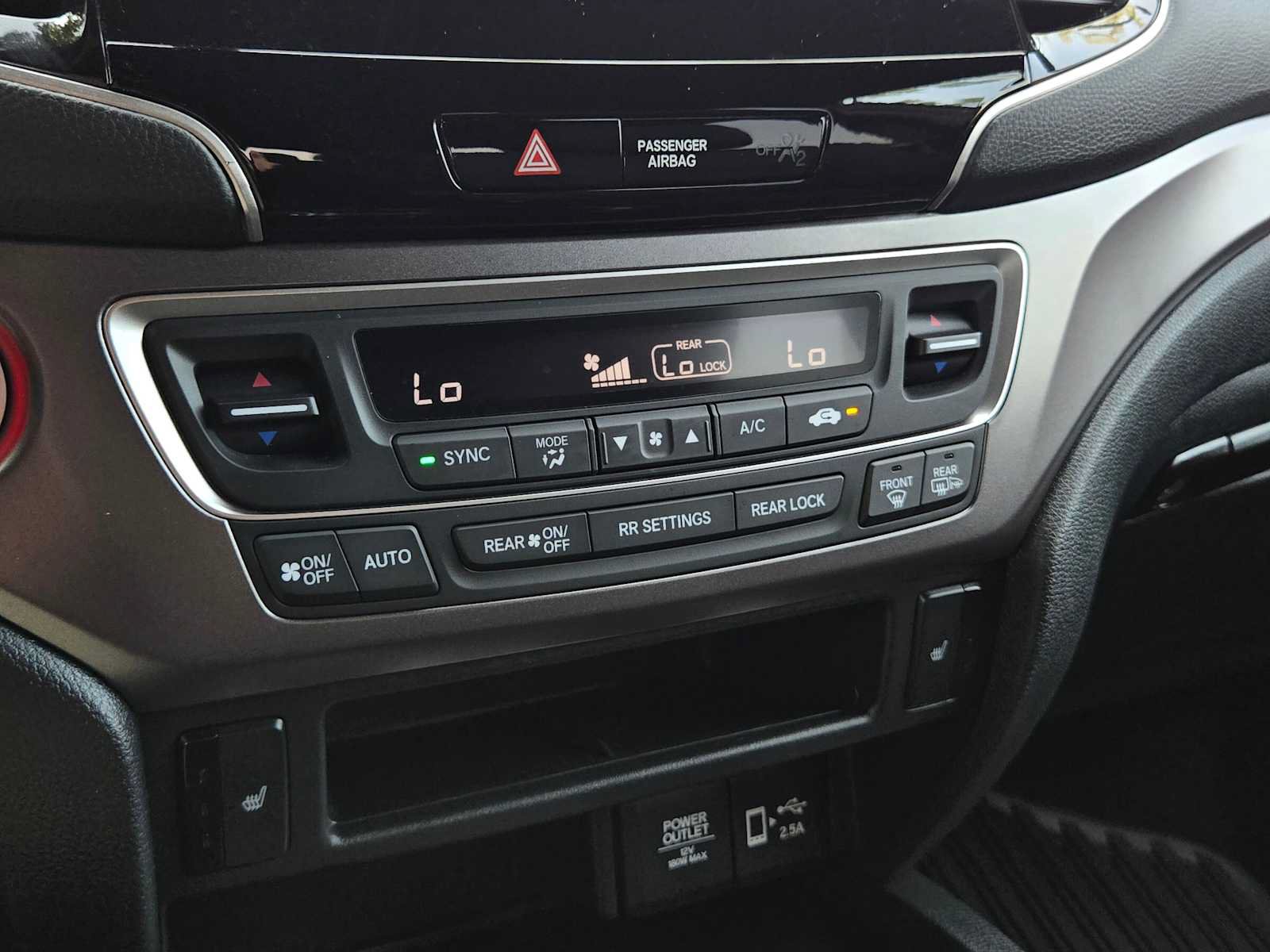 Used 2022 Honda Pilot Sport image 28