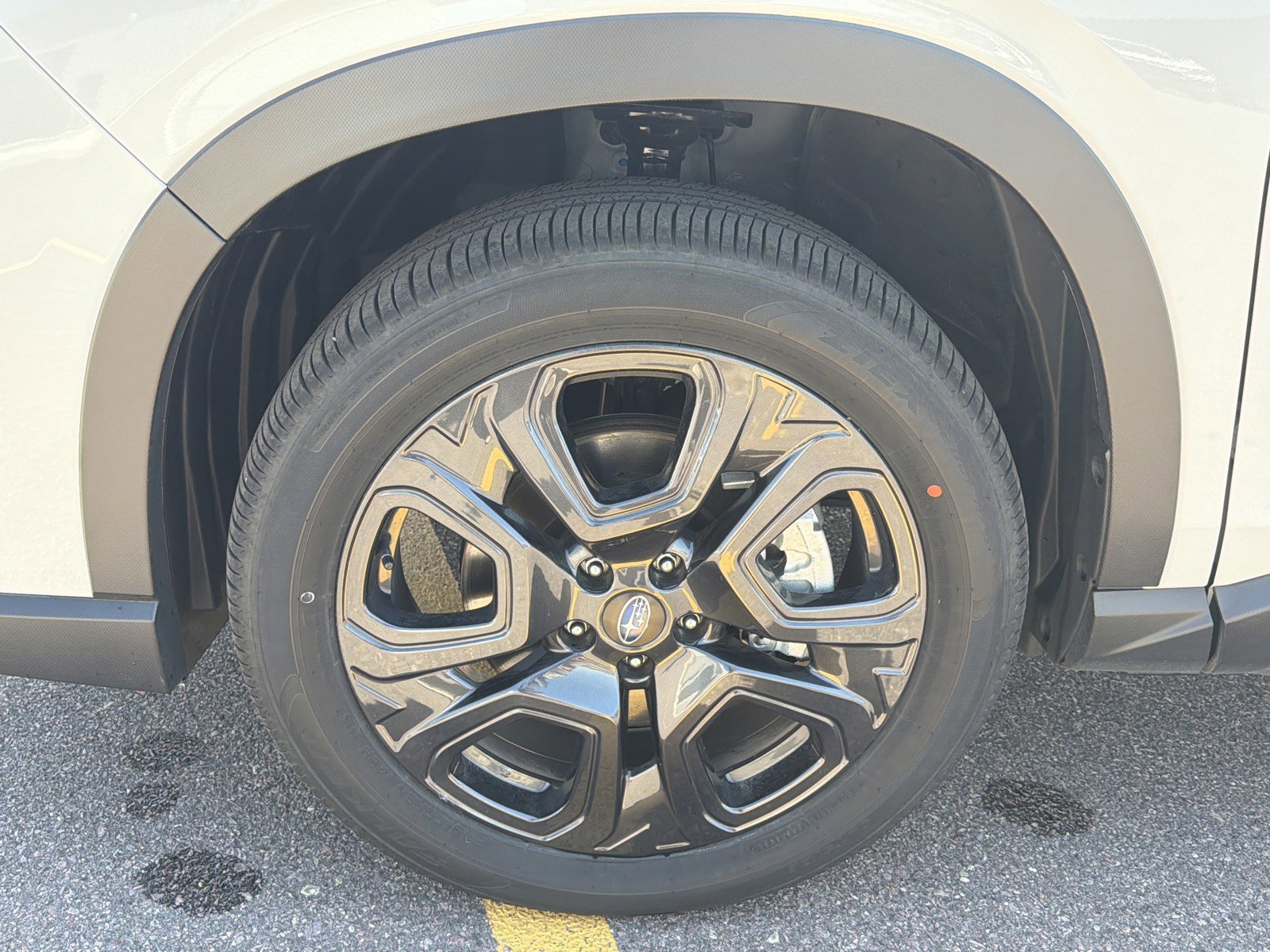 Certified 2025 Subaru Ascent Bronze Edition AWD/4WD image 15