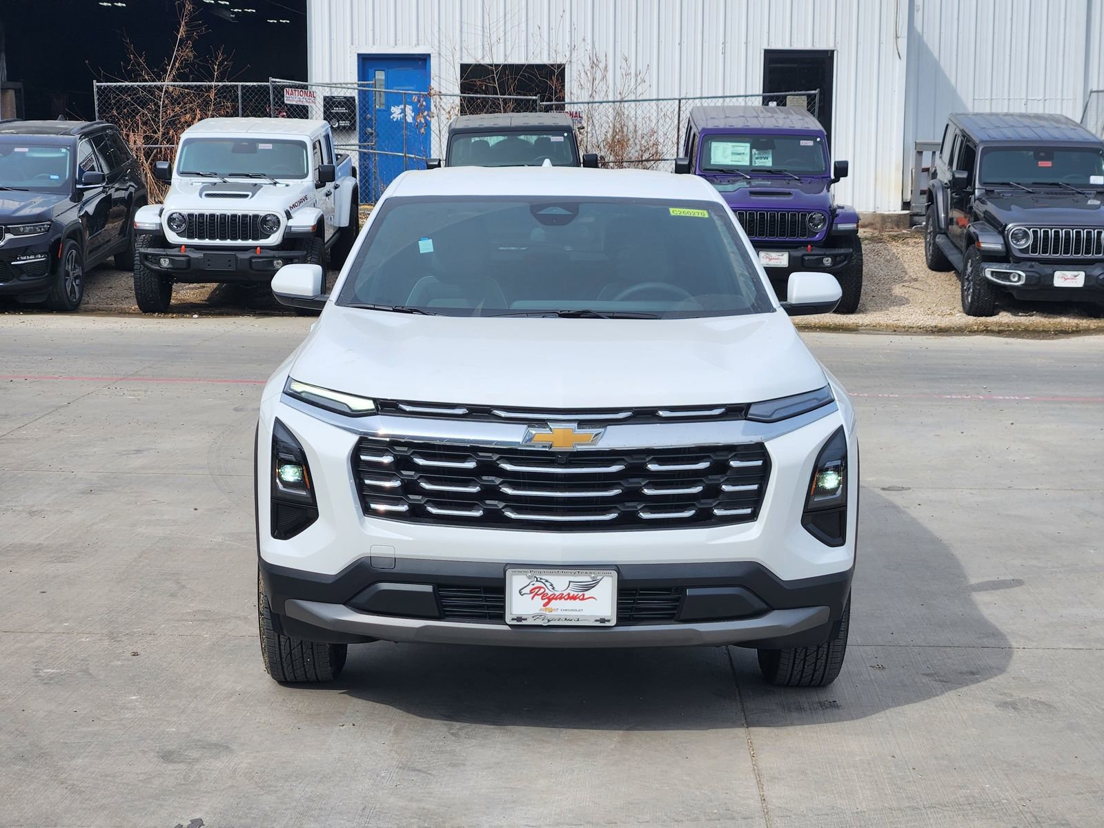 New 2026 Chevrolet Equinox LT w/ Convenience Package II image 6