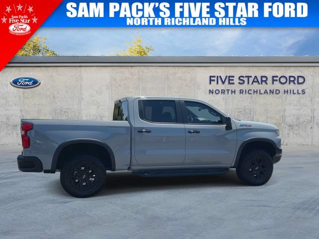 Used 2025 Chevrolet Silverado 1500 ZR2 w/ Technology Package AWD/4WD image 2