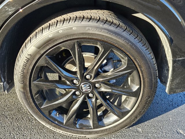 Used 2025 Buick Encore GX Sport Touring w/ Experience Buick Package image 4