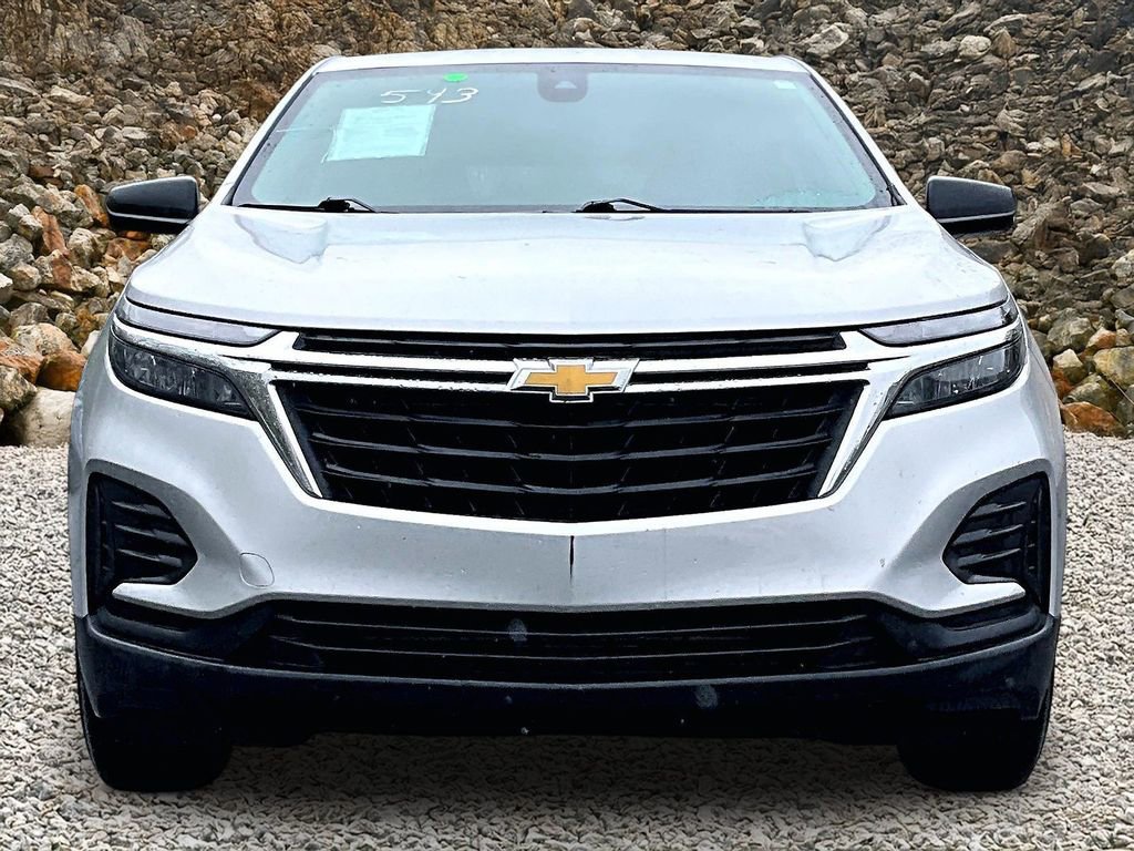 Used 2022 Chevrolet Equinox LS FWD image 3