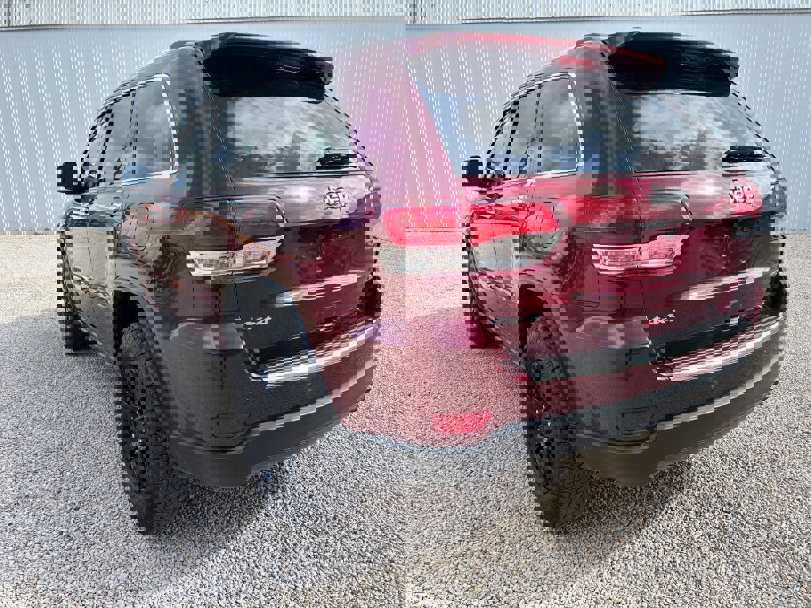 Used 2022 Jeep Grand Cherokee Limited image 10