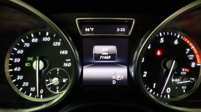 Used 2016 Mercedes-Benz GL 550 4MATIC image 26