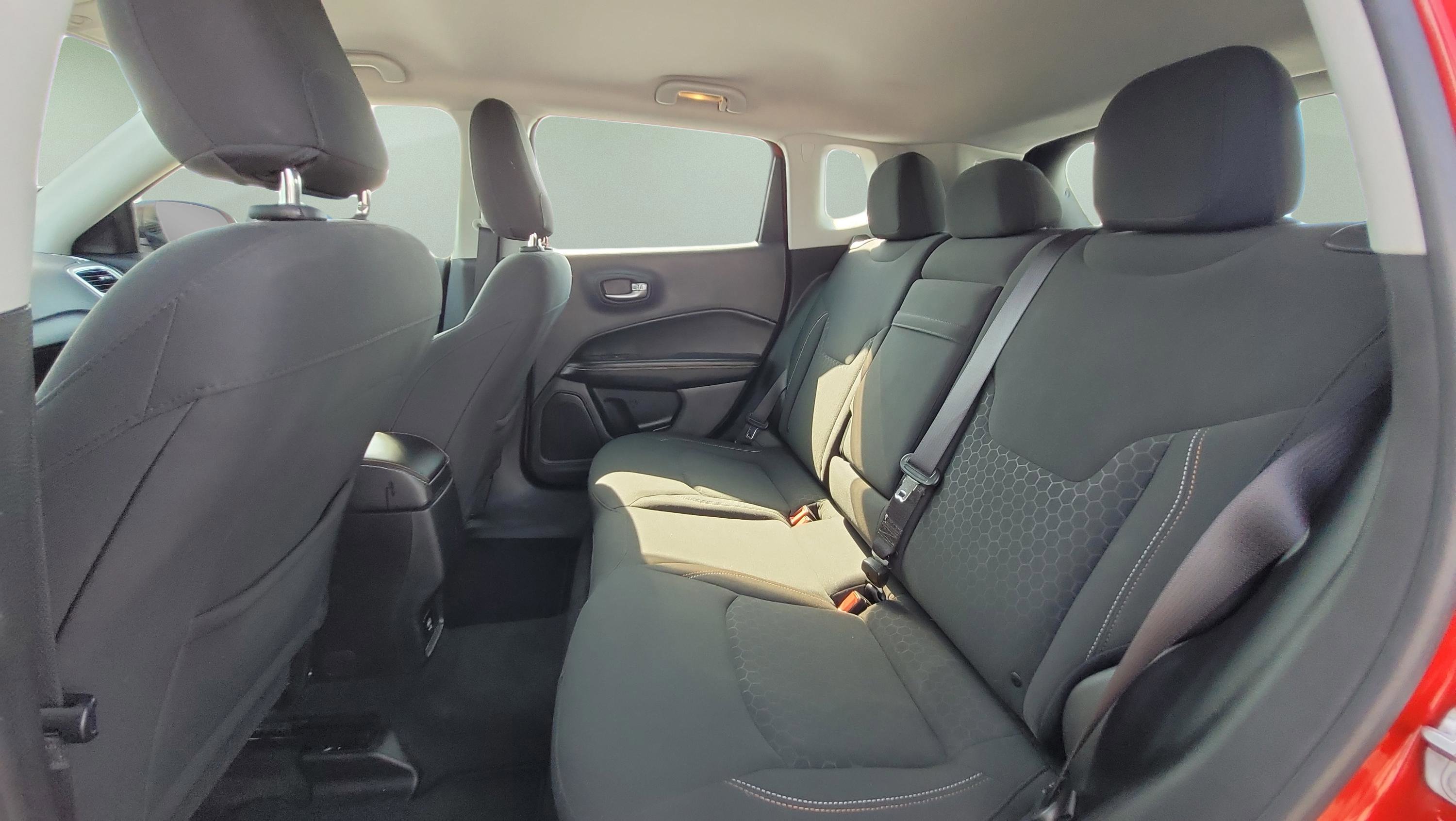 Used 2018 Jeep Compass Sport image 16