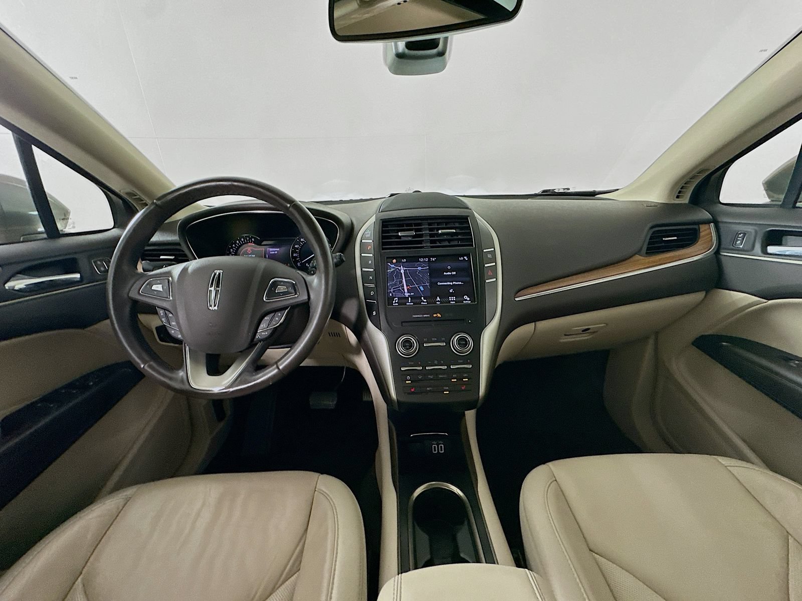Used 2019 Lincoln MKC Select w/ Select Plus Package AWD/4WD image 14