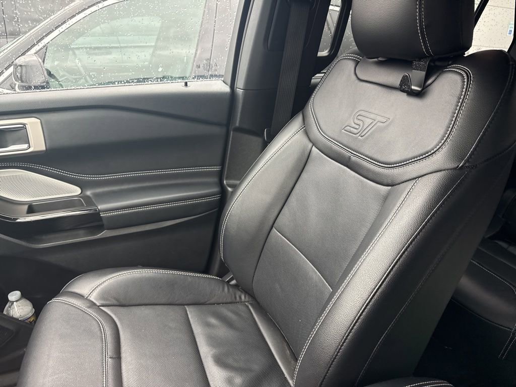 Used 2023 Ford Explorer ST w/ Equipment Group 401A image 11