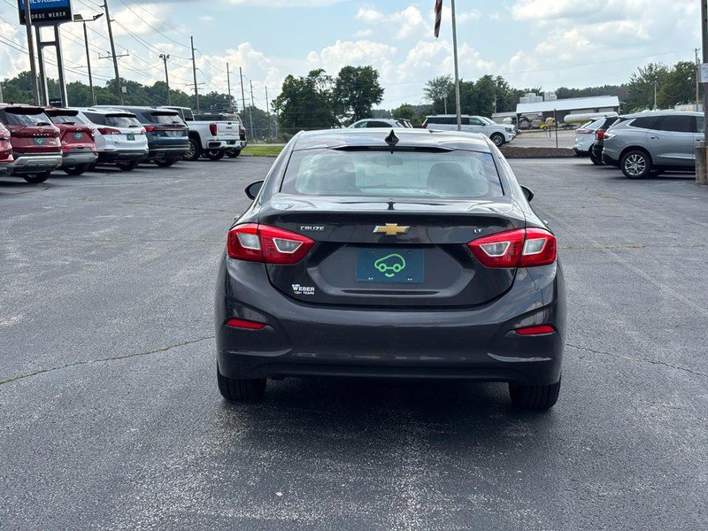 Used 2016 Chevrolet Cruze LT FWD image 4
