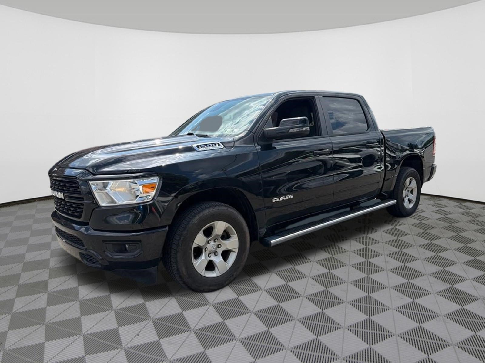 Used 2023 RAM 1500 Big Horn AWD/4WD image 3