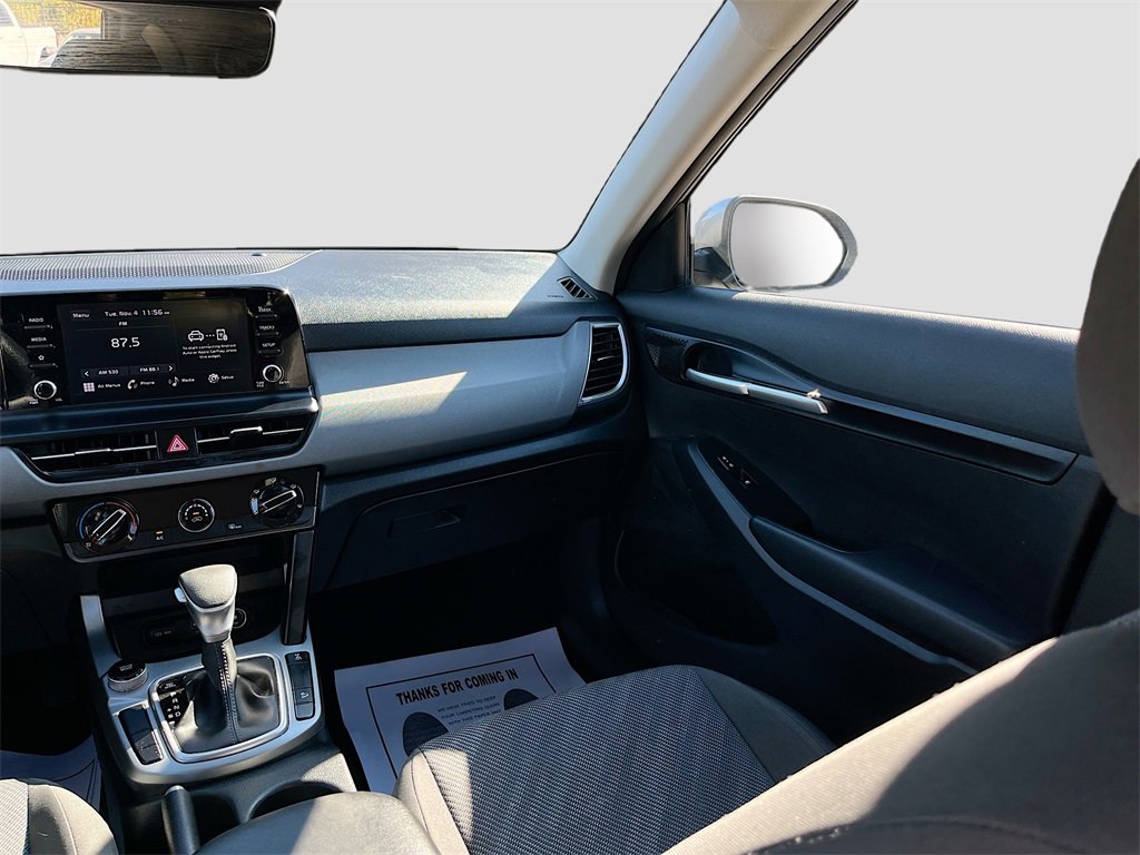 Used 2024 Kia Seltos LX image 21