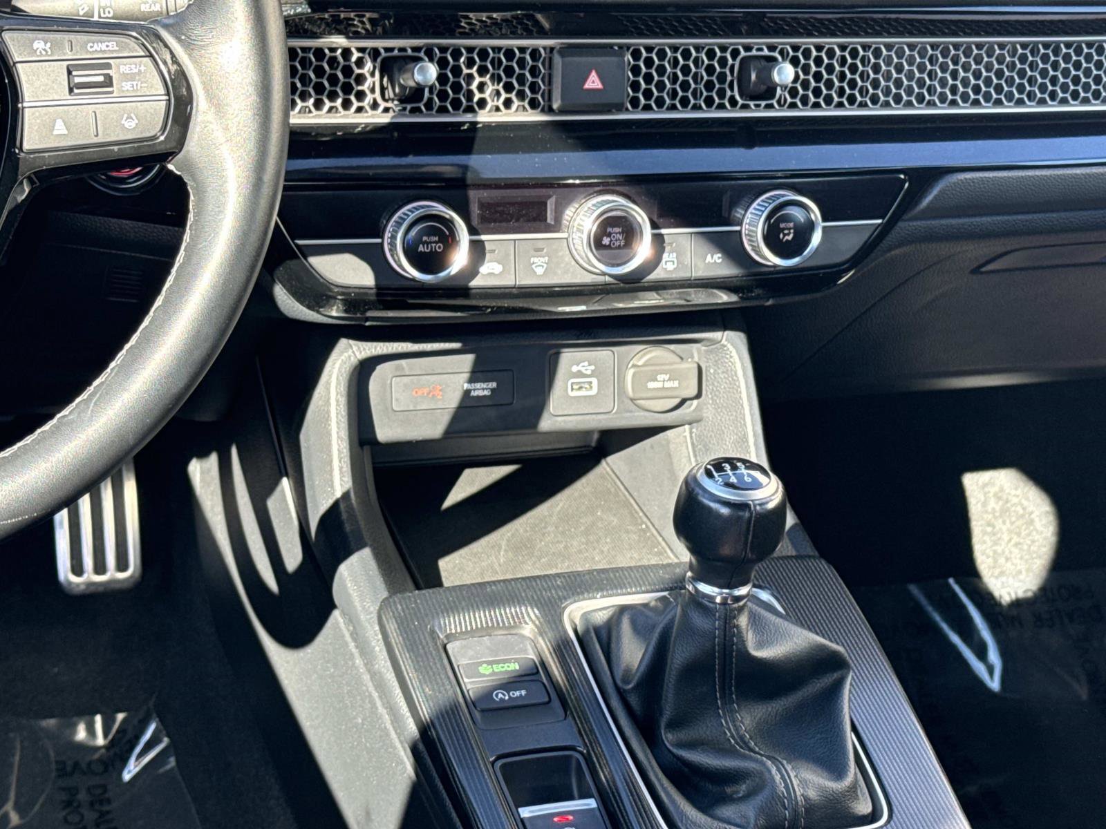 Used 2023 Honda Civic Sport image 4