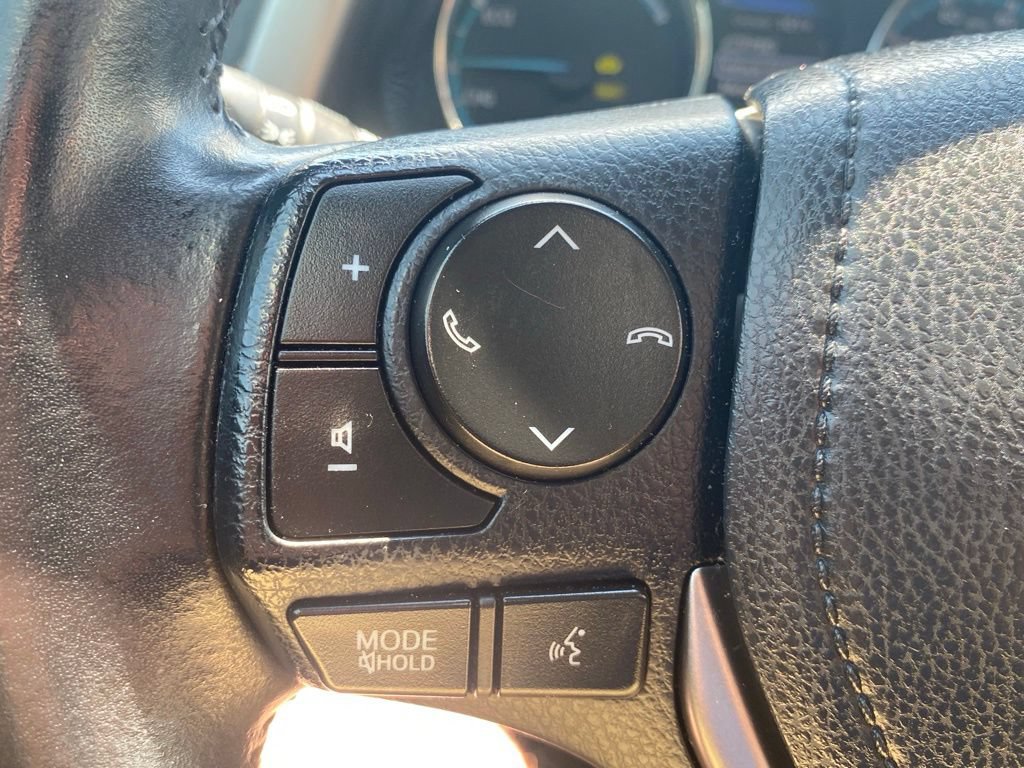Used 2016 Toyota RAV4 XLE AWD/4WD image 28