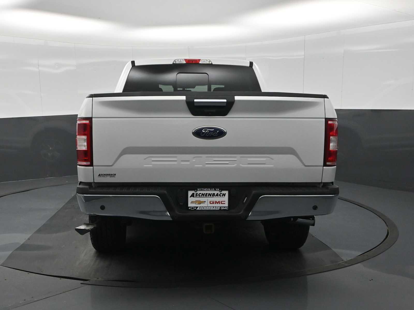 Used 2019 Ford F150 XLT w/ Equipment Group 302A Luxury AWD/4WD image 8