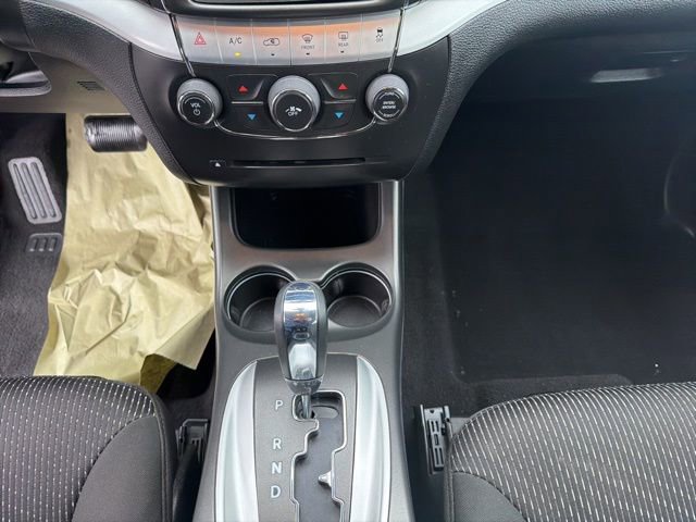 Used 2020 Dodge Journey SE FWD image 11