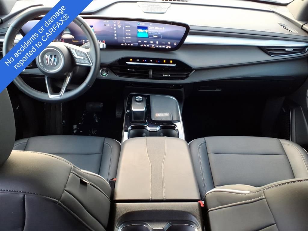 Used 2025 Buick Enclave Preferred image 11