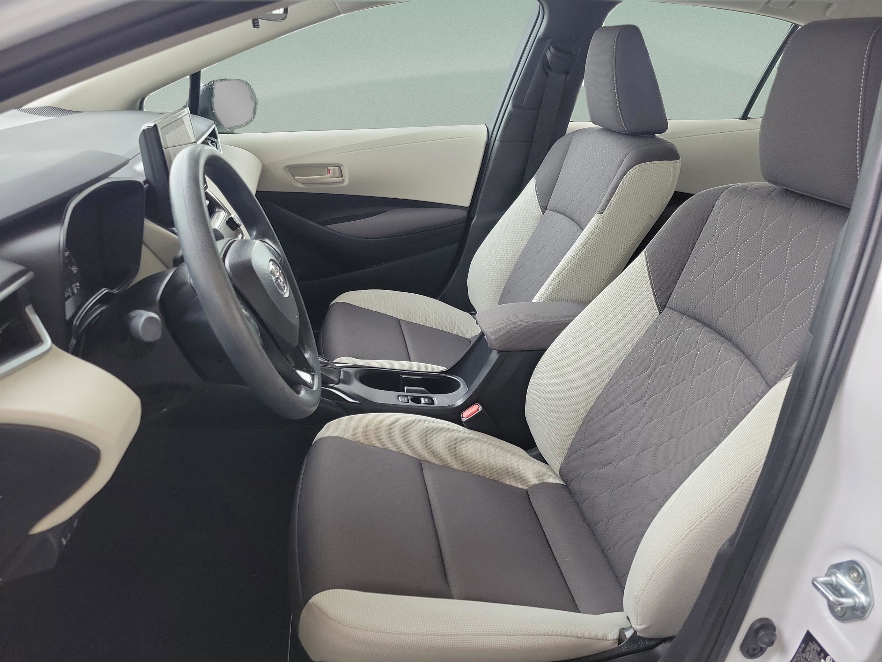 Used 2024 Toyota Corolla LE image 21