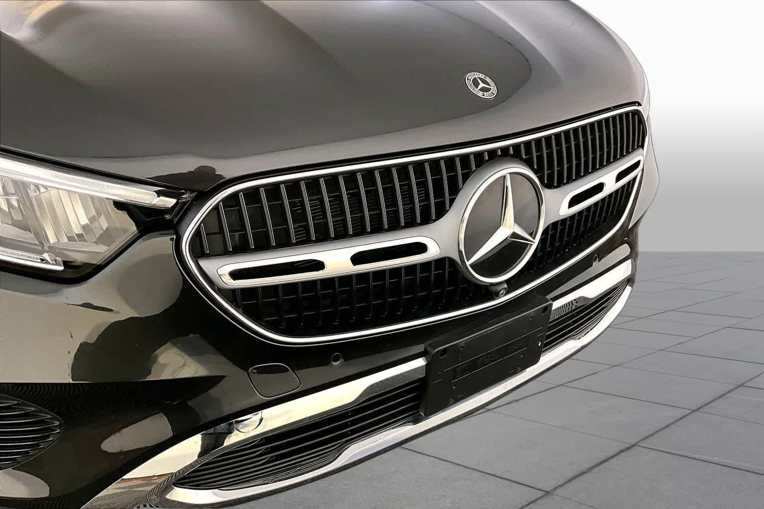 Certified 2026 Mercedes-Benz GLC 300 4MATIC image 32