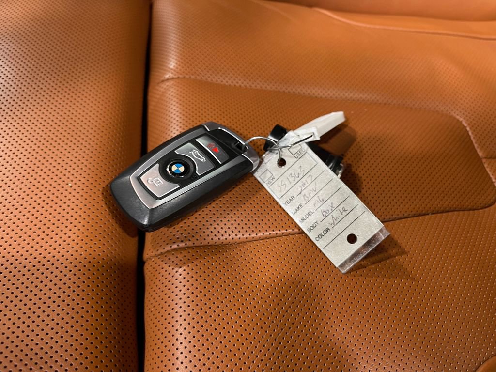 Used 2017 BMW M6 Convertible image 37