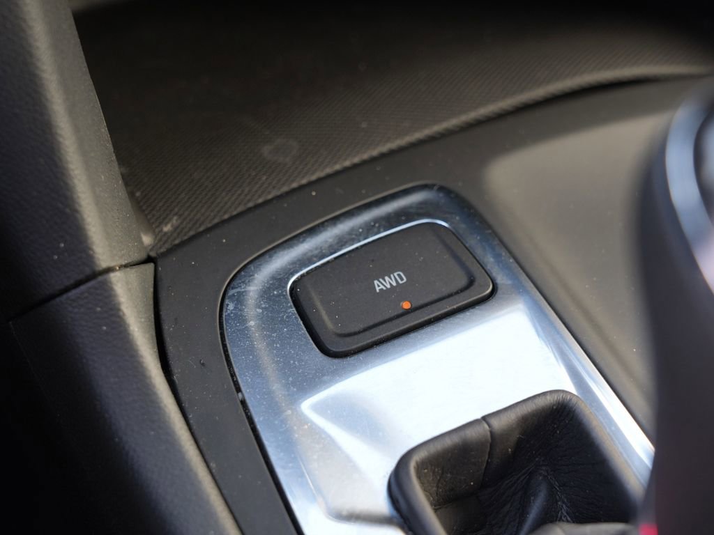 Used 2020 Chevrolet Equinox LT image 40