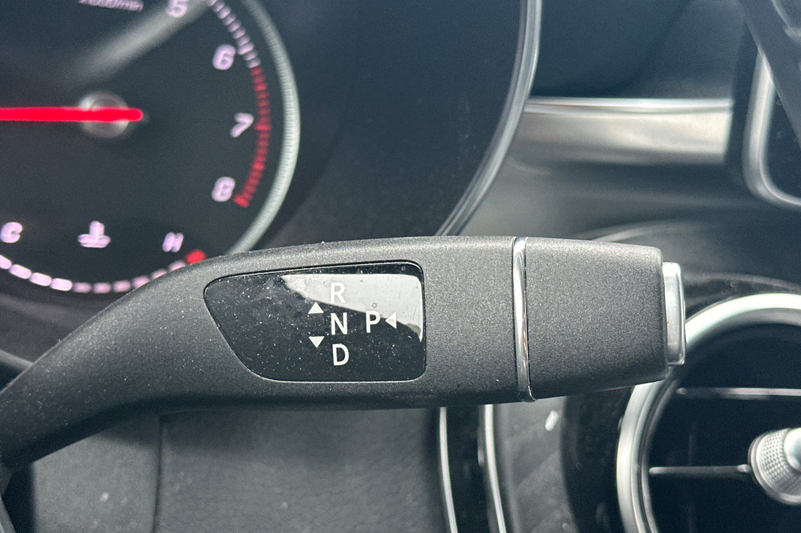 Used 2019 Mercedes-Benz GLC 300 4MATIC image 20