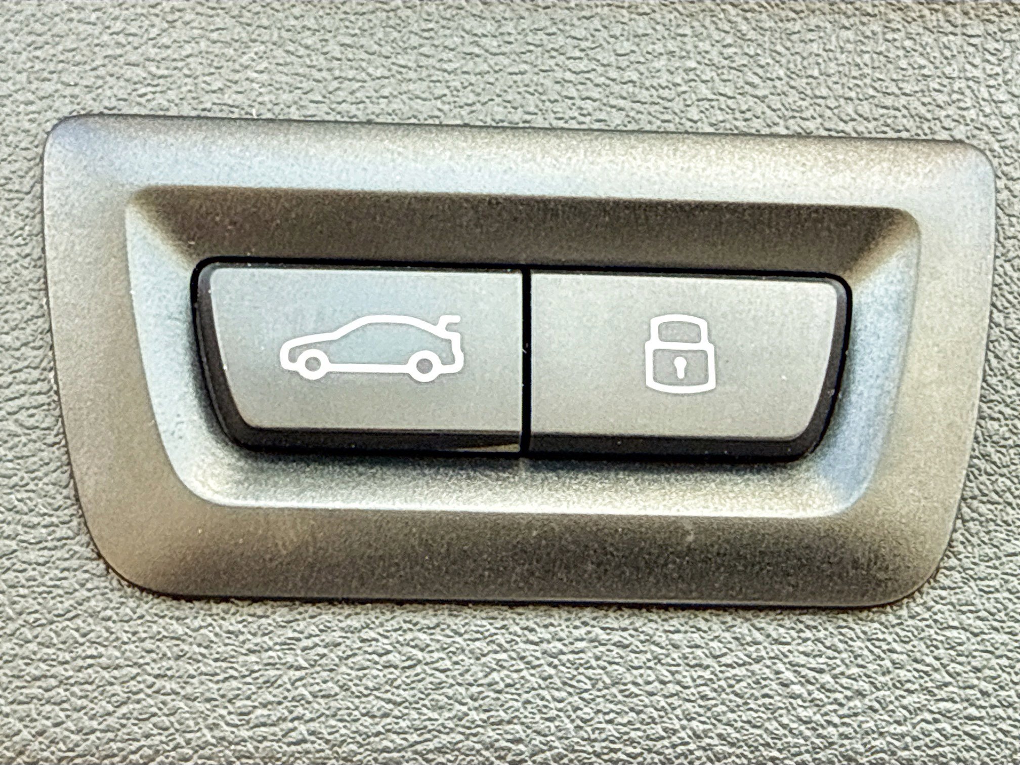 Used 2023 BMW X3 xDrive30i w/ M Sport Package image 13