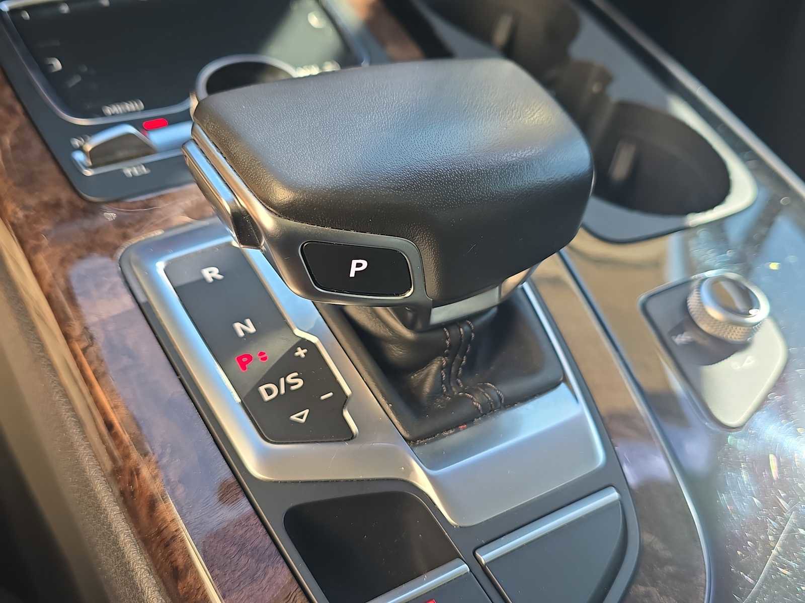 Used 2018 Audi Q7 3.0T Prestige w/ Prestige Package image 24