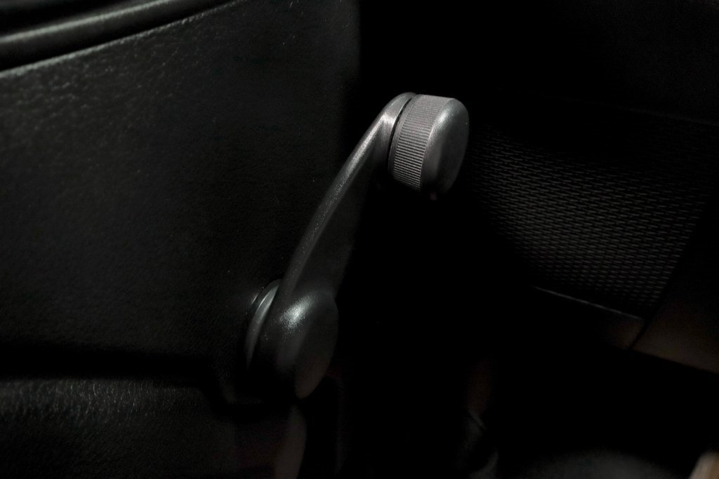 Used 2023 Jeep Wrangler Sport image 24