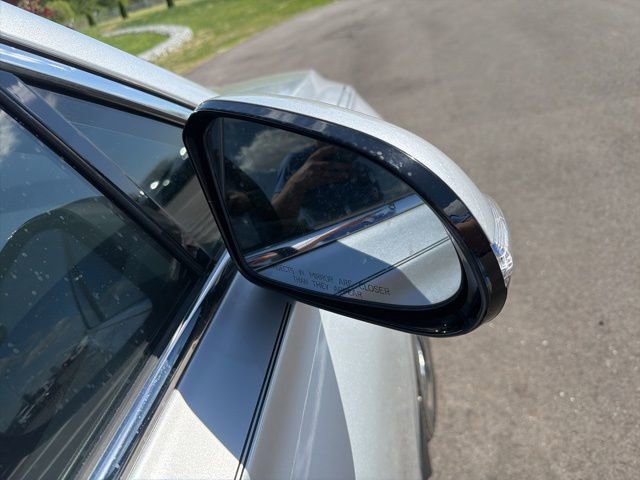 Used 2019 Hyundai Santa Fe Limited FWD image 6