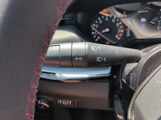 Used 2025 Jeep Compass Trailhawk AWD/4WD image 24