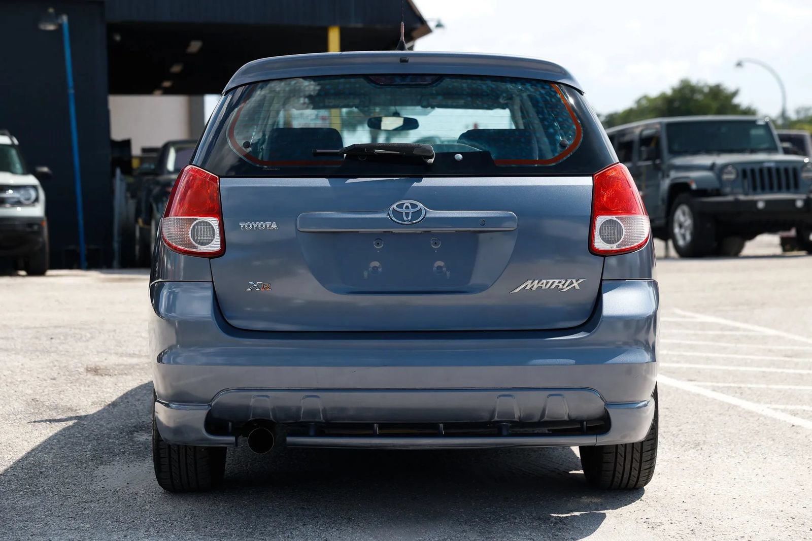 Used 2004 Toyota Matrix XR FWD image 4