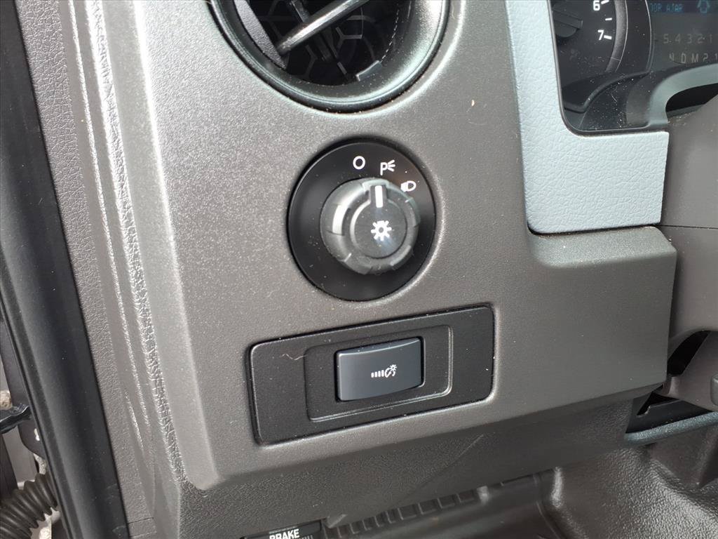 Used 2013 Ford F150 XL w/ Mid Equipment Group RWD image 23