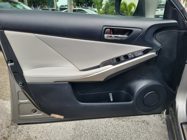 Used 2016 Lexus IS 200t w/ Premium Package RWD image 10