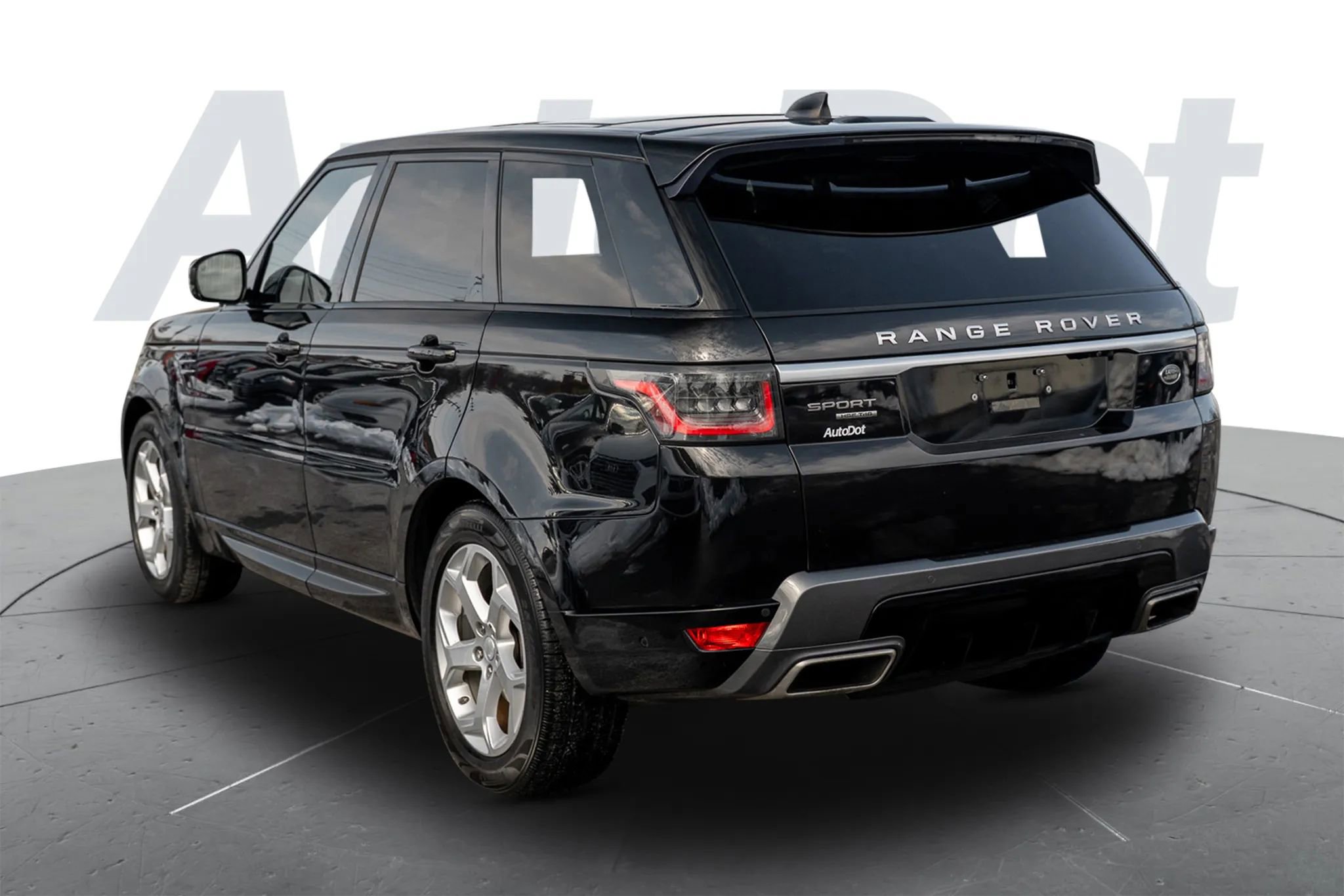 Used 2019 Land Rover Range Rover Sport HSE image 2