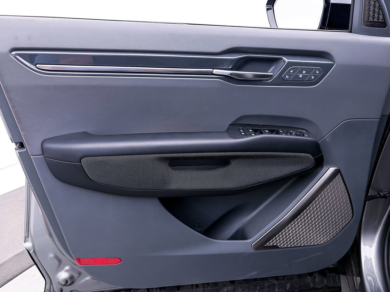 Used 2024 Kia EV9 GT-Line image 19