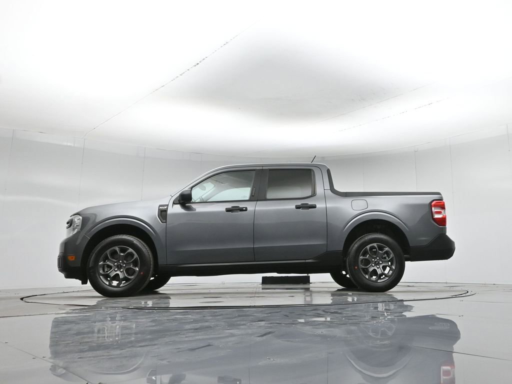 Certified 2022 Ford Maverick XLT image 8