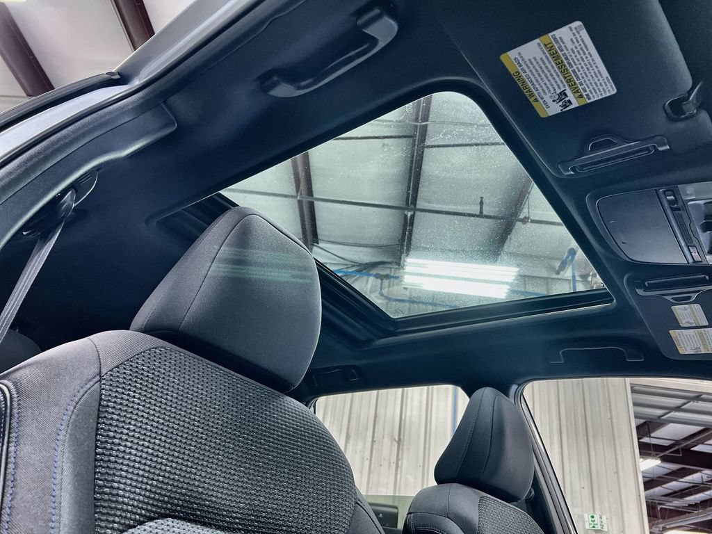Used 2025 Subaru Forester Premium AWD/4WD image 29