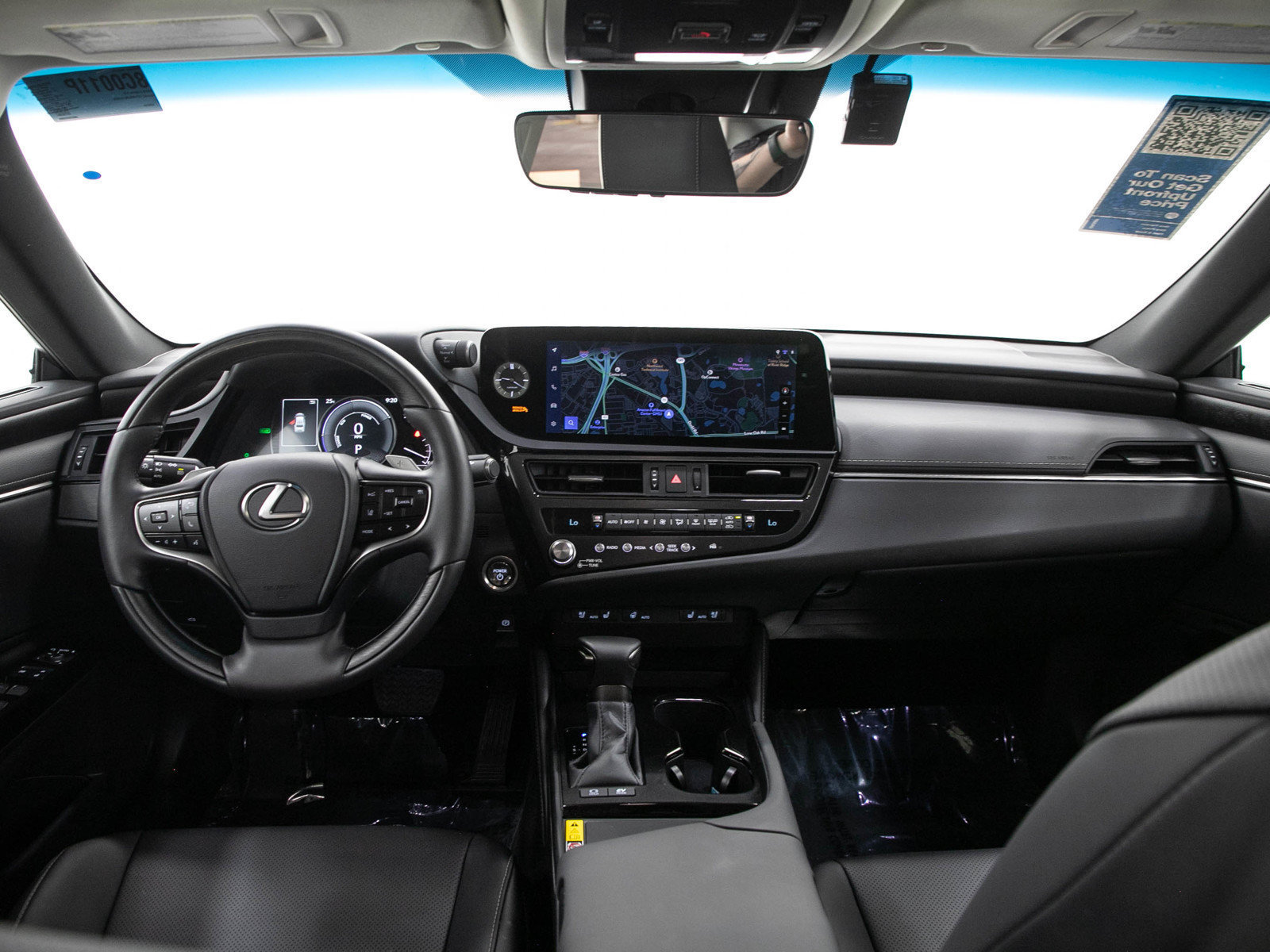 Used 2025 Lexus ES 300h FWD image 15