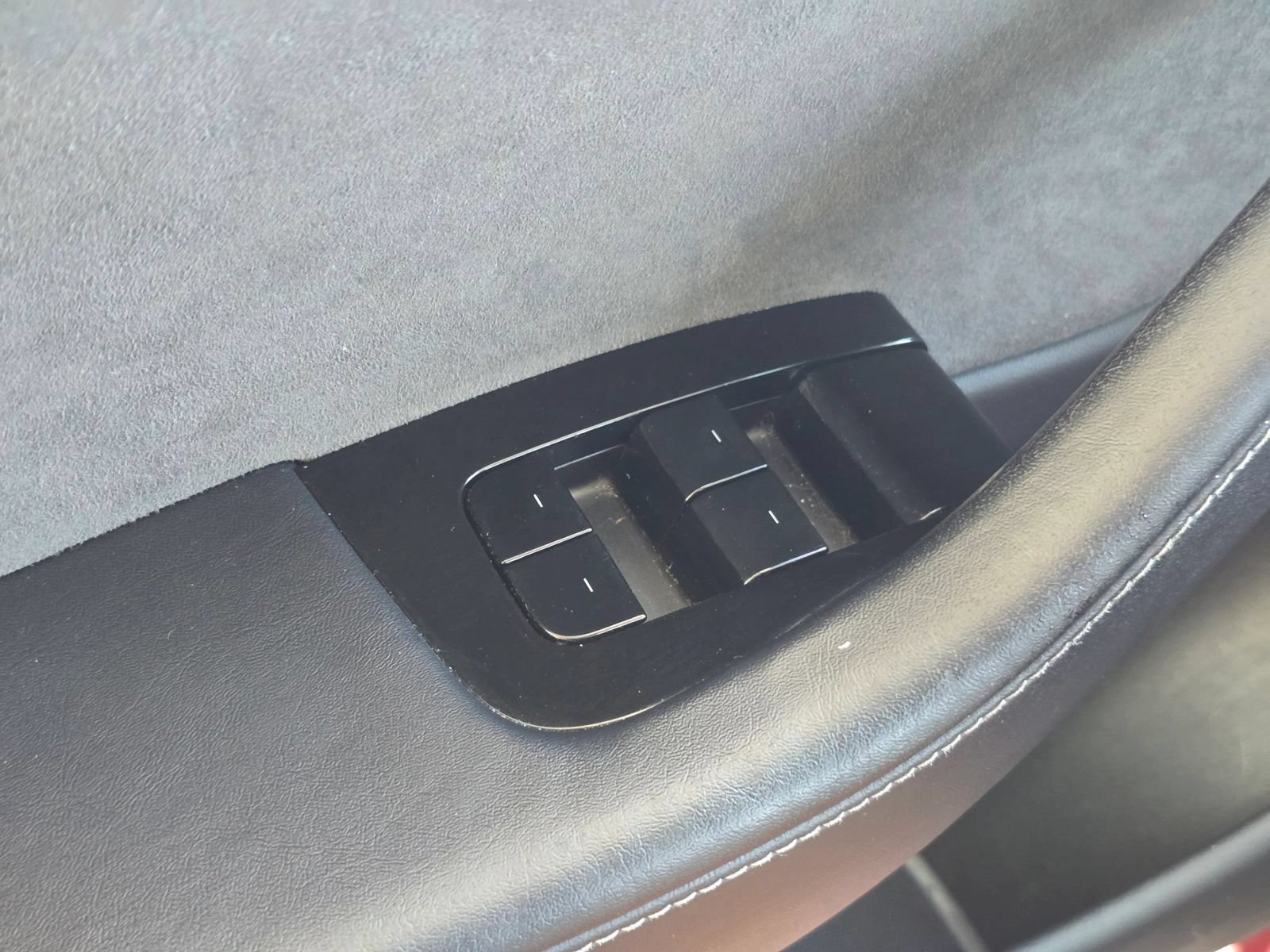 Used 2018 Tesla Model 3 Long Range RWD image 24