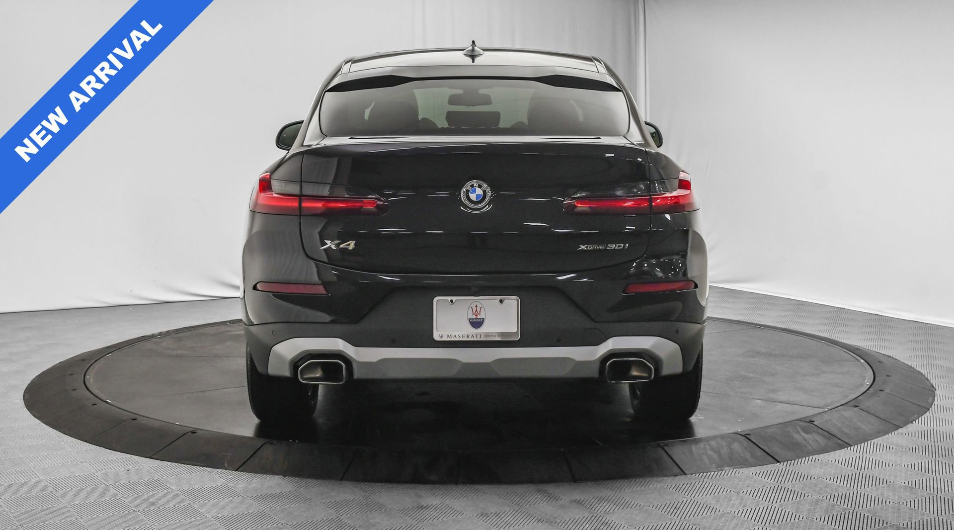 Used 2023 BMW X4 xDrive30i w/ Convenience Package image 6