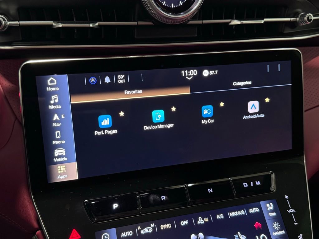 Used 2024 Maserati Grecale Trofeo image 34