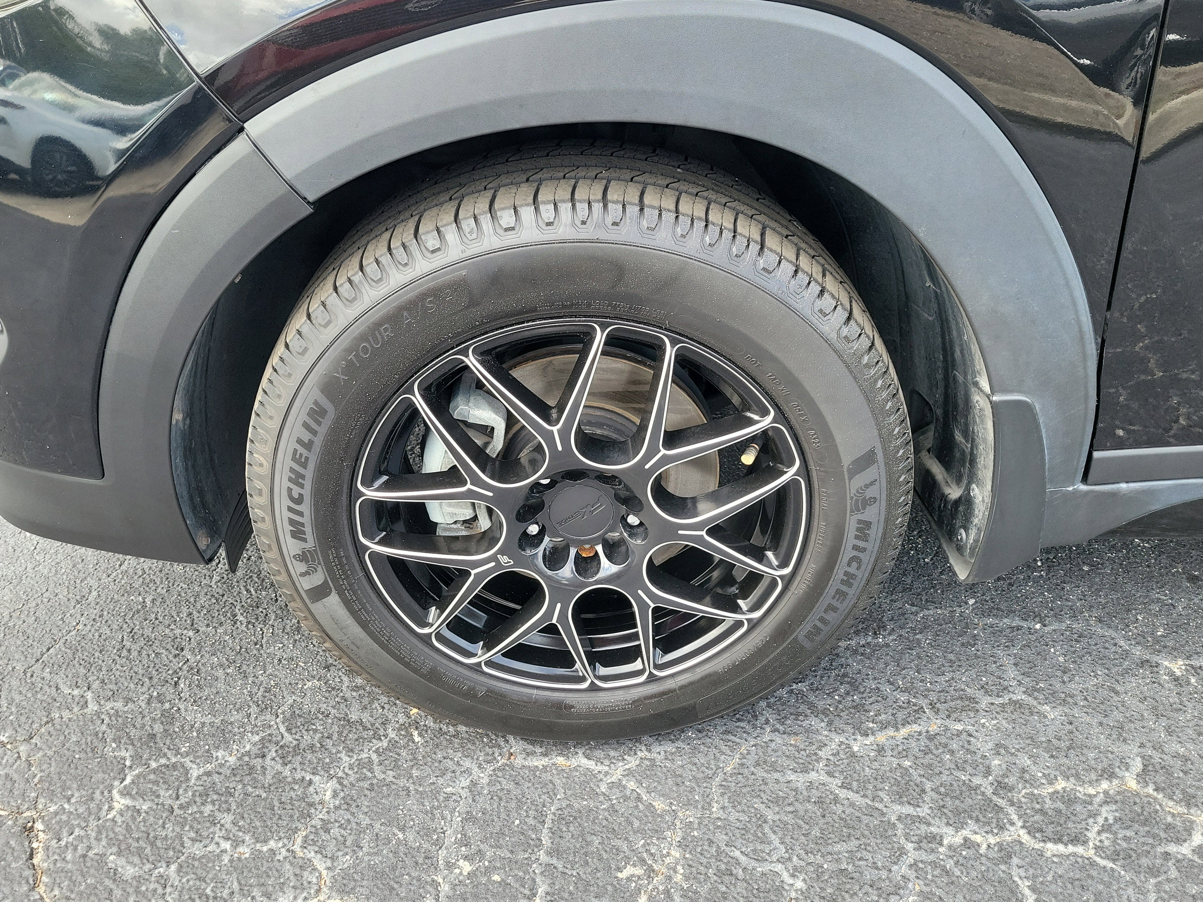 Used 2018 Hyundai Tucson SEL Plus FWD image 4