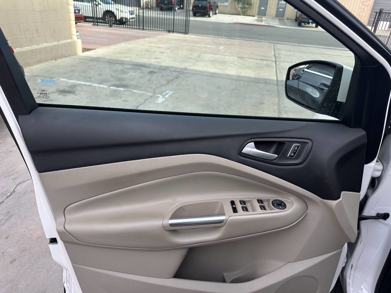 Used 2014 Ford Escape SE w/ Equipment Group 201A image 7
