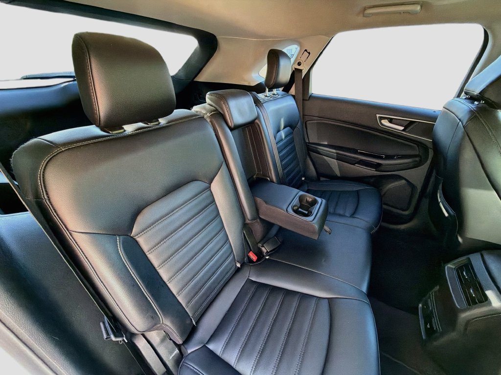 Used 2020 Ford Edge SEL w/ Convenience Package AWD/4WD image 28