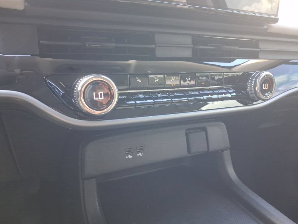 Used 2025 Honda Prologue Touring image 29