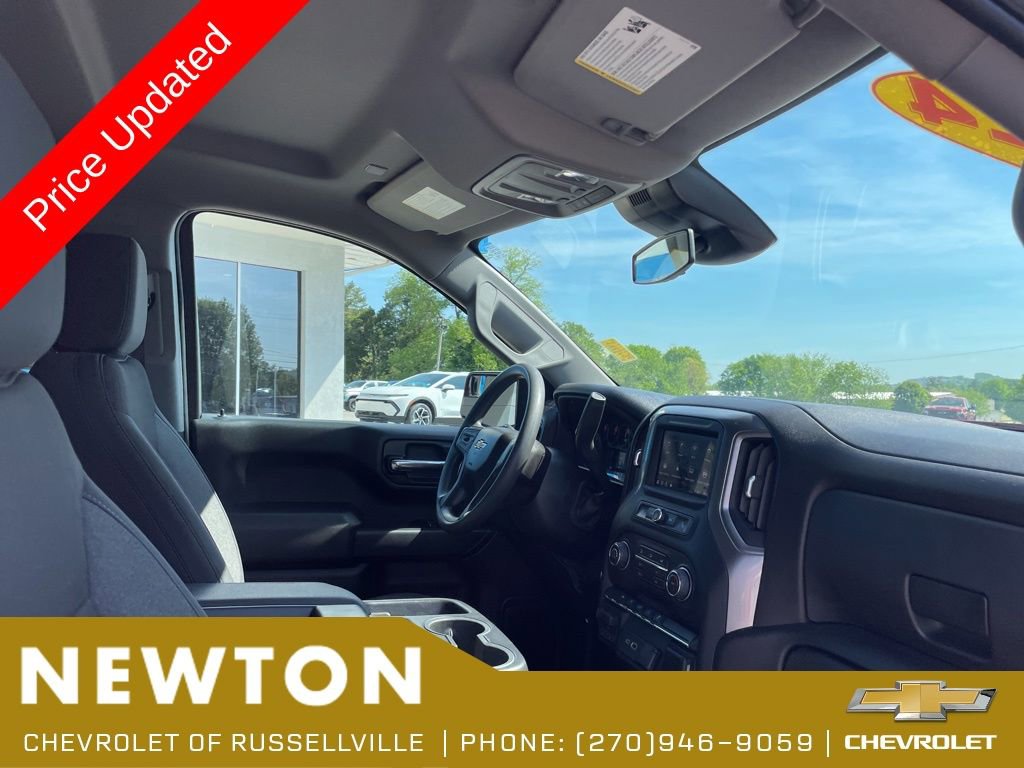 Used 2024 Chevrolet Silverado 1500 Custom w/ Turbomax Blackout Package AWD/4WD image 25