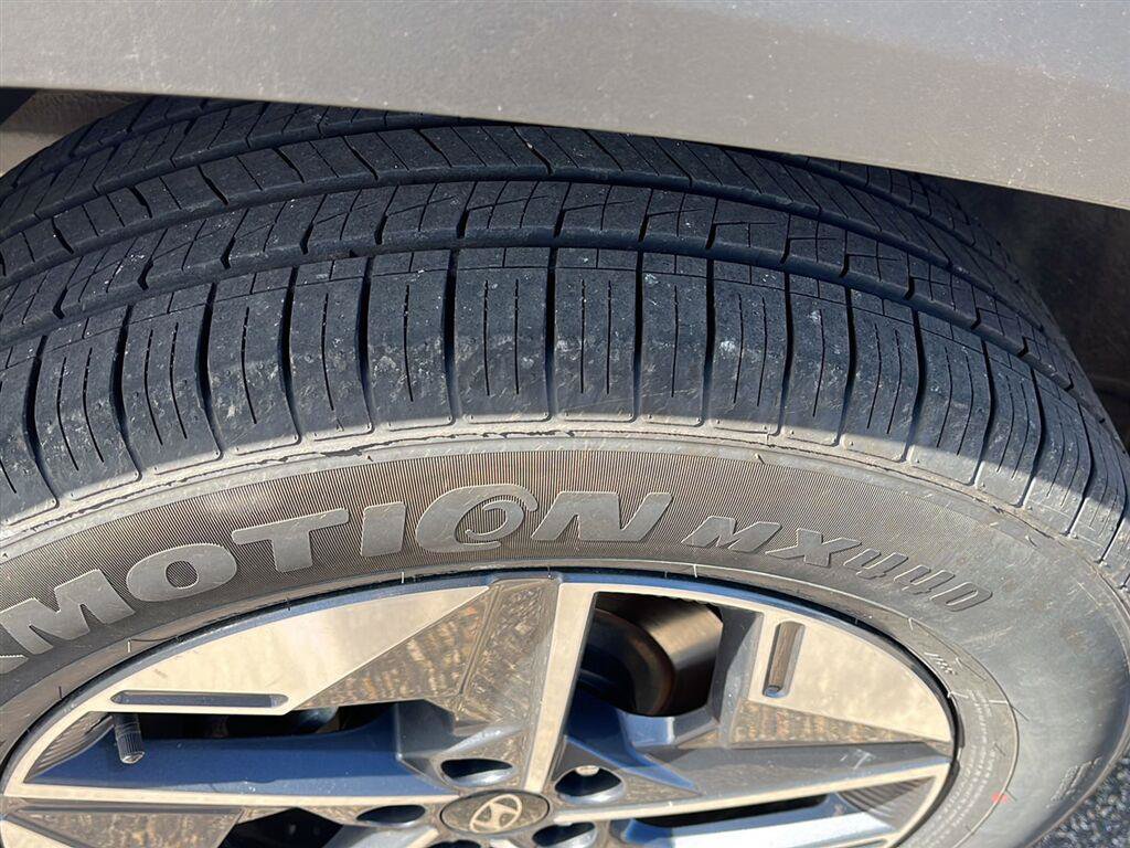 Certified 2025 Hyundai Tucson SEL AWD/4WD image 19