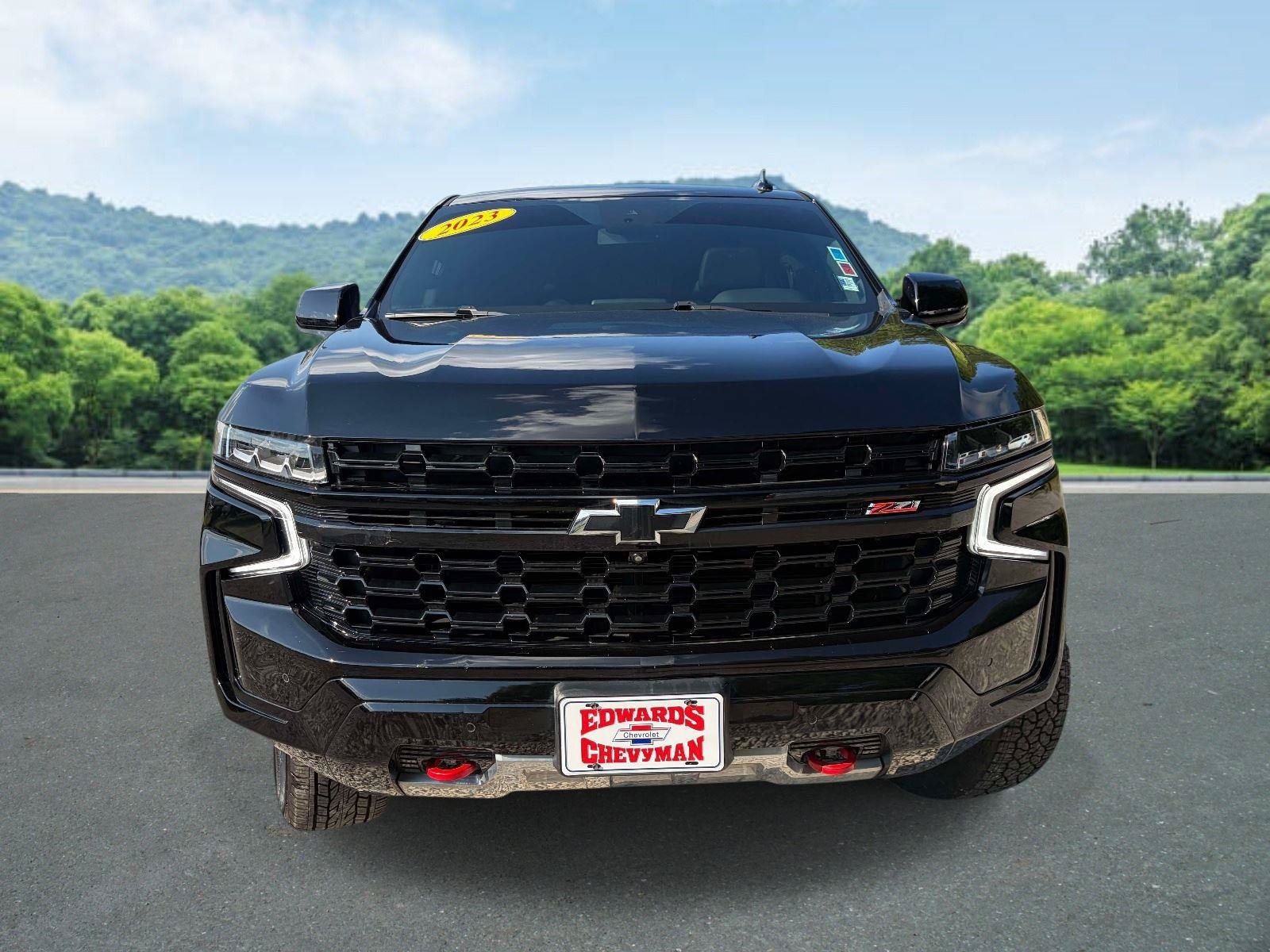 Used 2023 Chevrolet Tahoe Z71 w/ Luxury Package AWD/4WD image 27