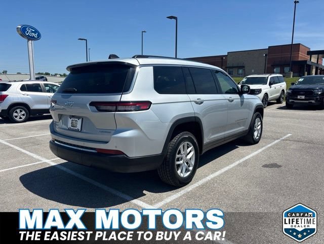 Used 2023 Jeep Grand Cherokee L Laredo w/ Luxury Tech Group I AWD/4WD image 4