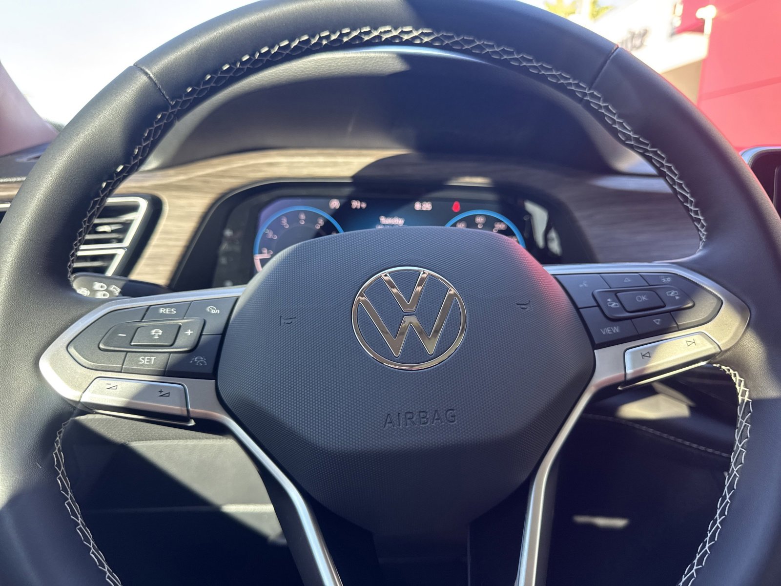 New 2026 Volkswagen Atlas SEL image 30